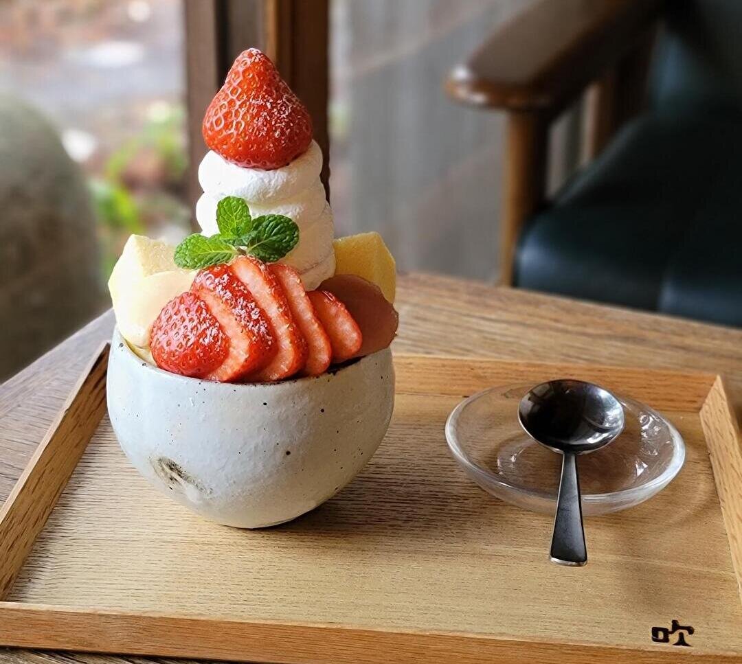 吹上の森 三田店のほっこりいちごパフェ