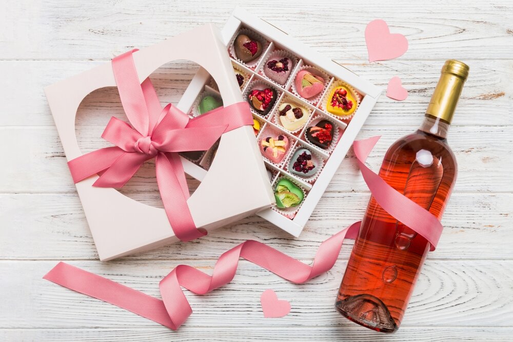 チョコレートとワインのギフト