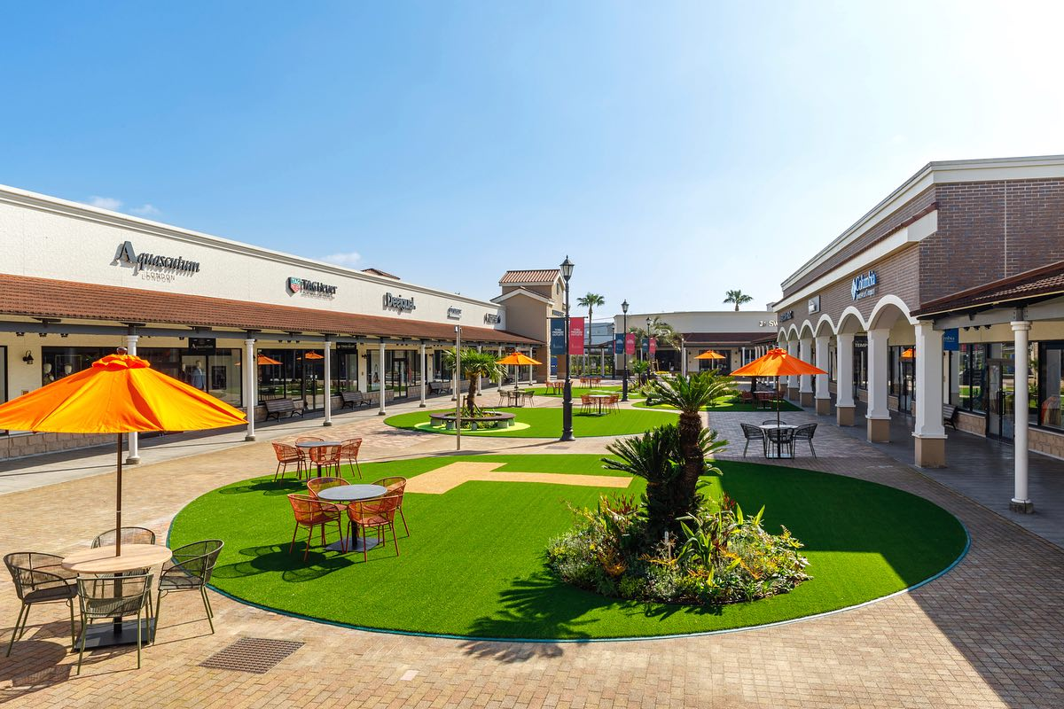 おしゃれな雰囲気の鳥栖プレミアム・アウトレット