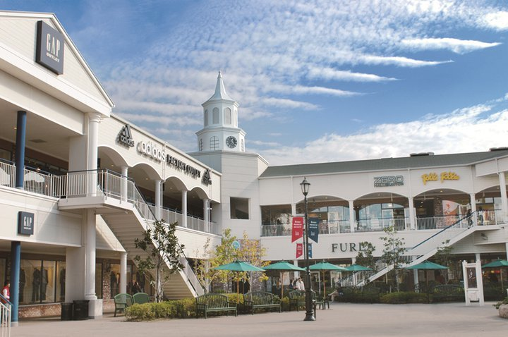 りんくうプレミアムアウトレットの外観