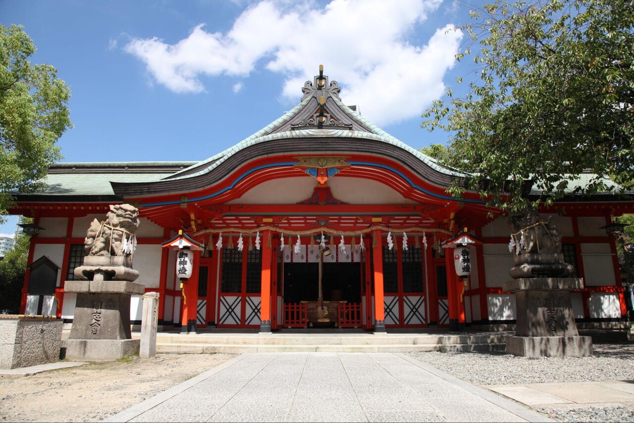 玉造稲荷神社の本殿