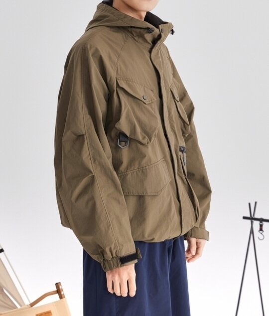 アウトドアスタイルのファッション