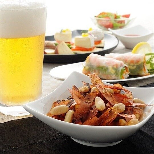 皿に盛られたバリ勝男クン