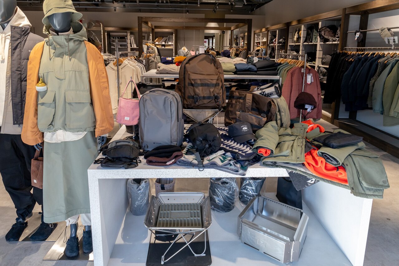 Snow Peakの店内