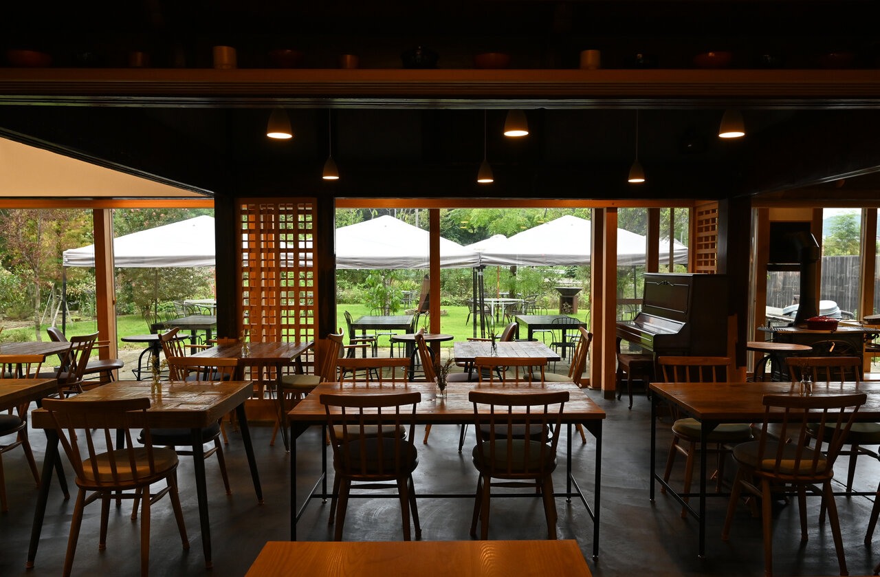 アキウ舎の店内の様子