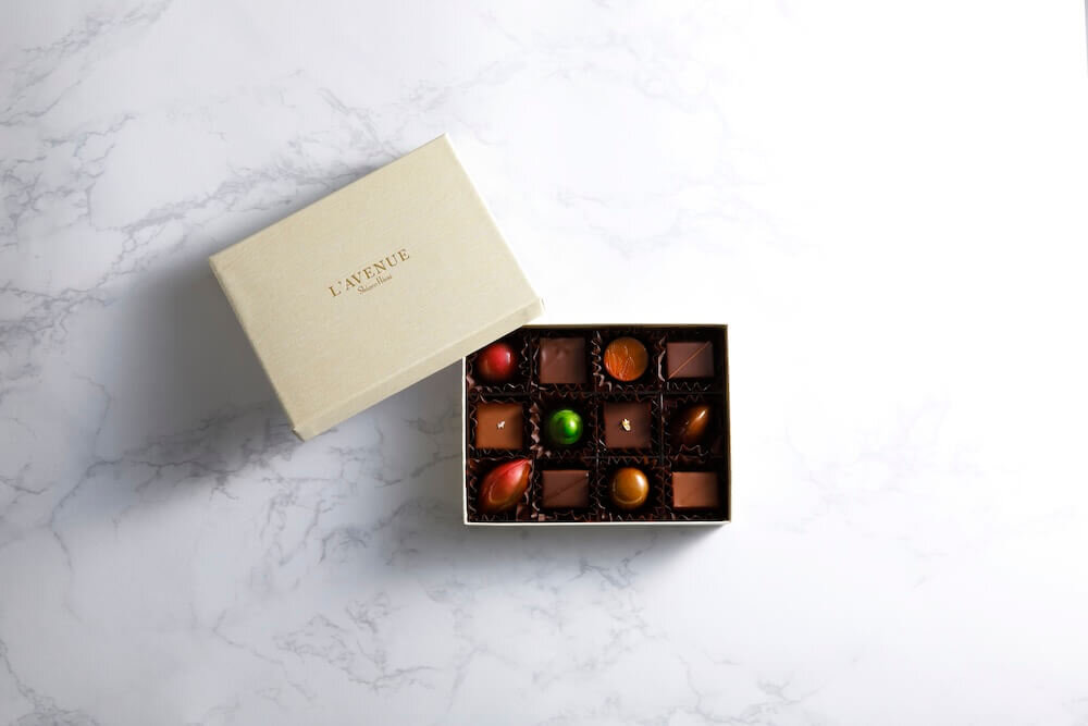 L'AVENUEの美しいボンボンショコラ