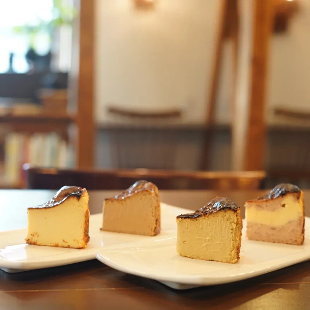 COFFEE×BEER TRERREのバスクチーズケーキ