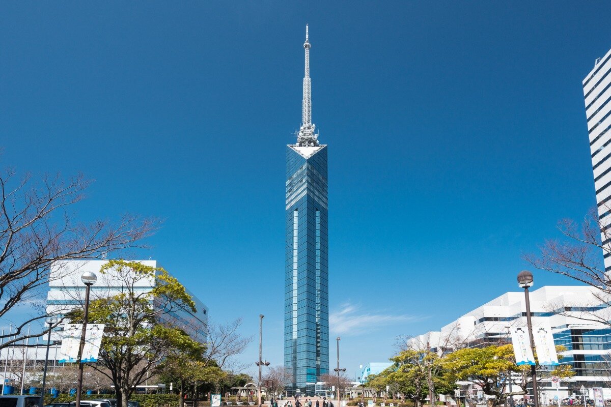 福岡タワーの外観