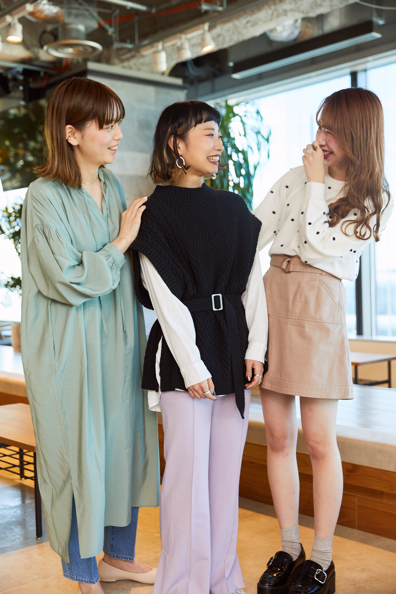 PAGEBOY(ページボーイ)のプレスHinechi(ひねち)さん、LOWRYS FARM(ローリーズファーム)のhaanaaaee(はなえ)さん、Heather(ヘザー)のプレス__neinei__(ねね)さんの画像