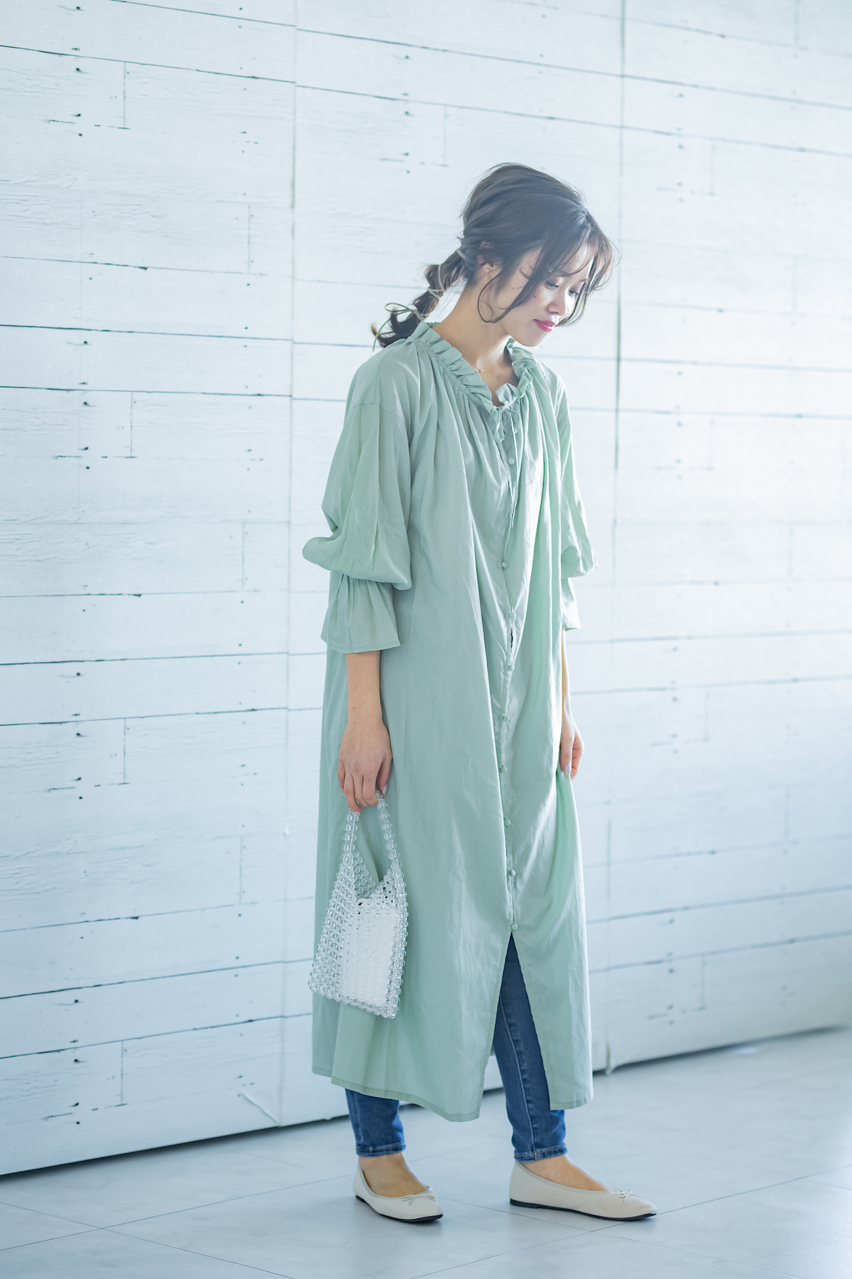 LOWRYS FARMスタッフrionaさんの低身長用コーデ画像