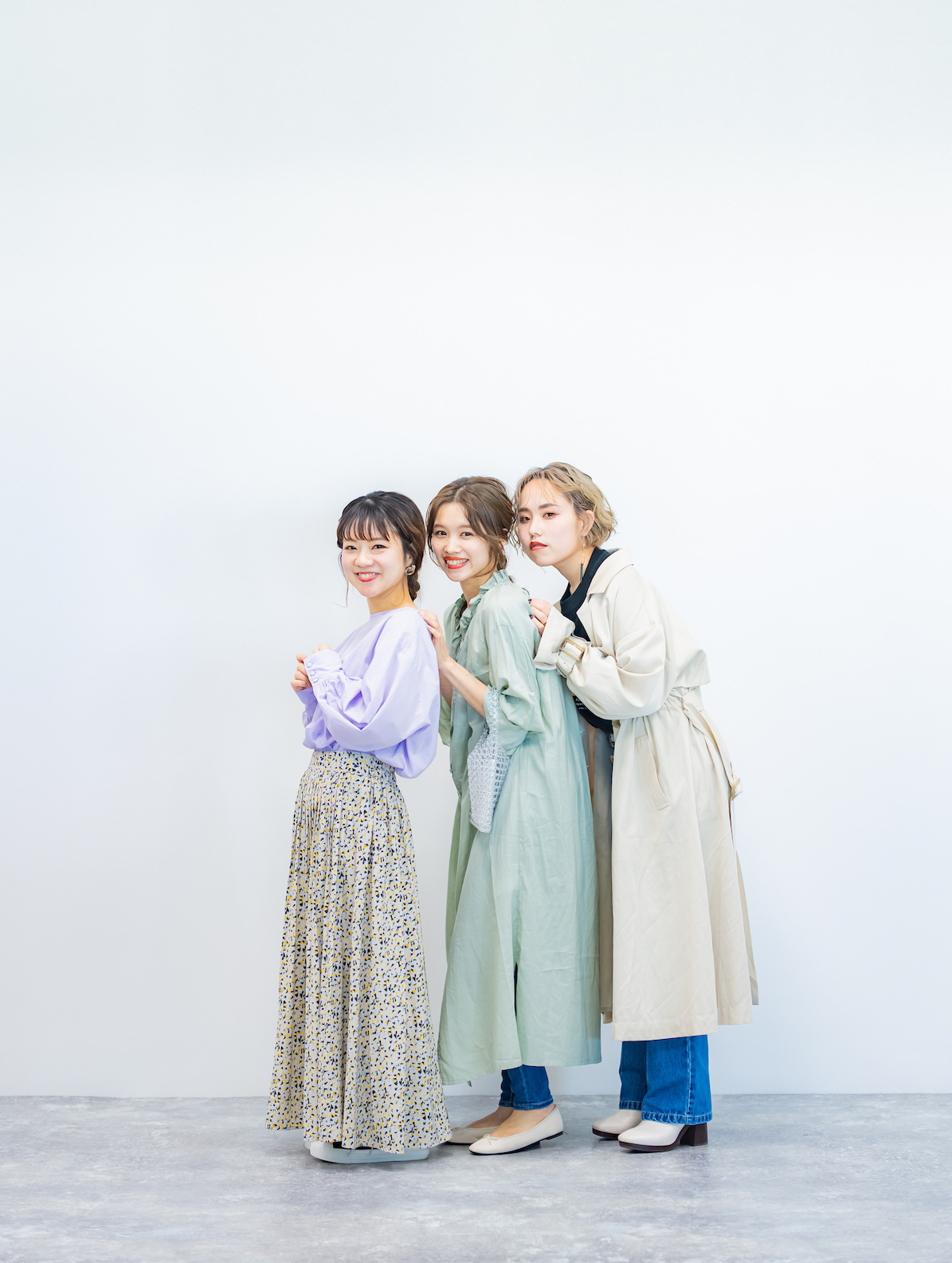 LOWRYS FARMスタッフrionaさん、PAGEBOYスタッフはせちゃんさん、studio CLIPスタッフsaitoさんの画像