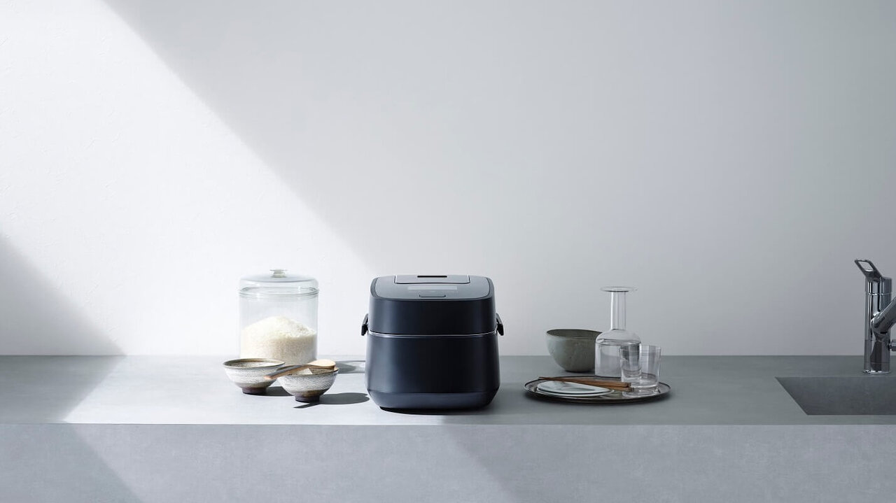 パナソニック　最新モデル炊飯器「SR-VSX101」　イメージカット