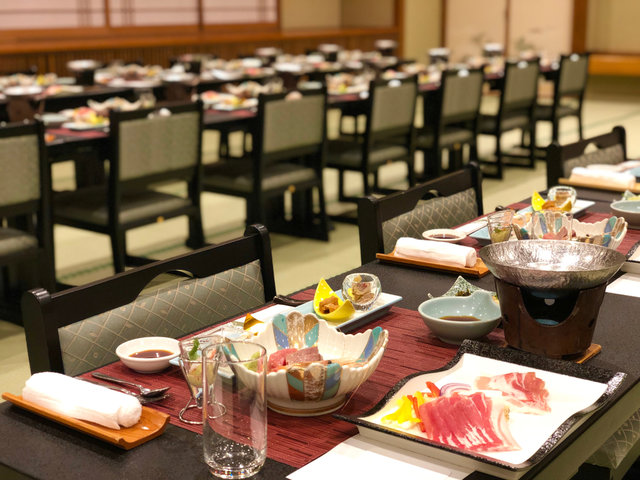 精進落とし 知っておきたい流れとマナー 挨拶と予算も 家族葬のファミーユ Coeurlien