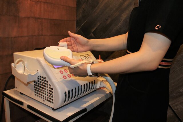 【新型コロナウイルス対策】新品・未使用の備品、消毒済の清潔な脱毛器で、脱毛サービスを提供します。