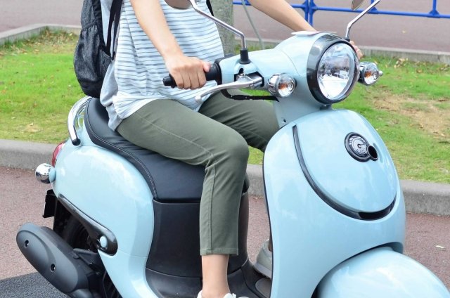 手軽で行動範囲が広がるワクワク・ドキドキ原動機付自転車ライフはじめよう!