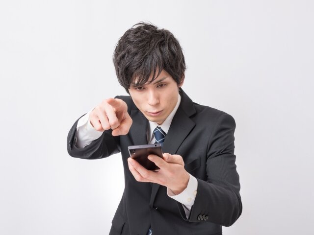 アプリゲームはじめるならモンスターストライク!引っ張ってぶつけて楽しもう