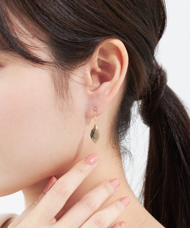 K10YG スモーキークォーツ ピアス