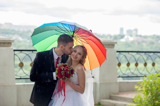 雪 雨の日をいかした結婚式にしよう 天気を問わず素敵な一日を作るアイディア集