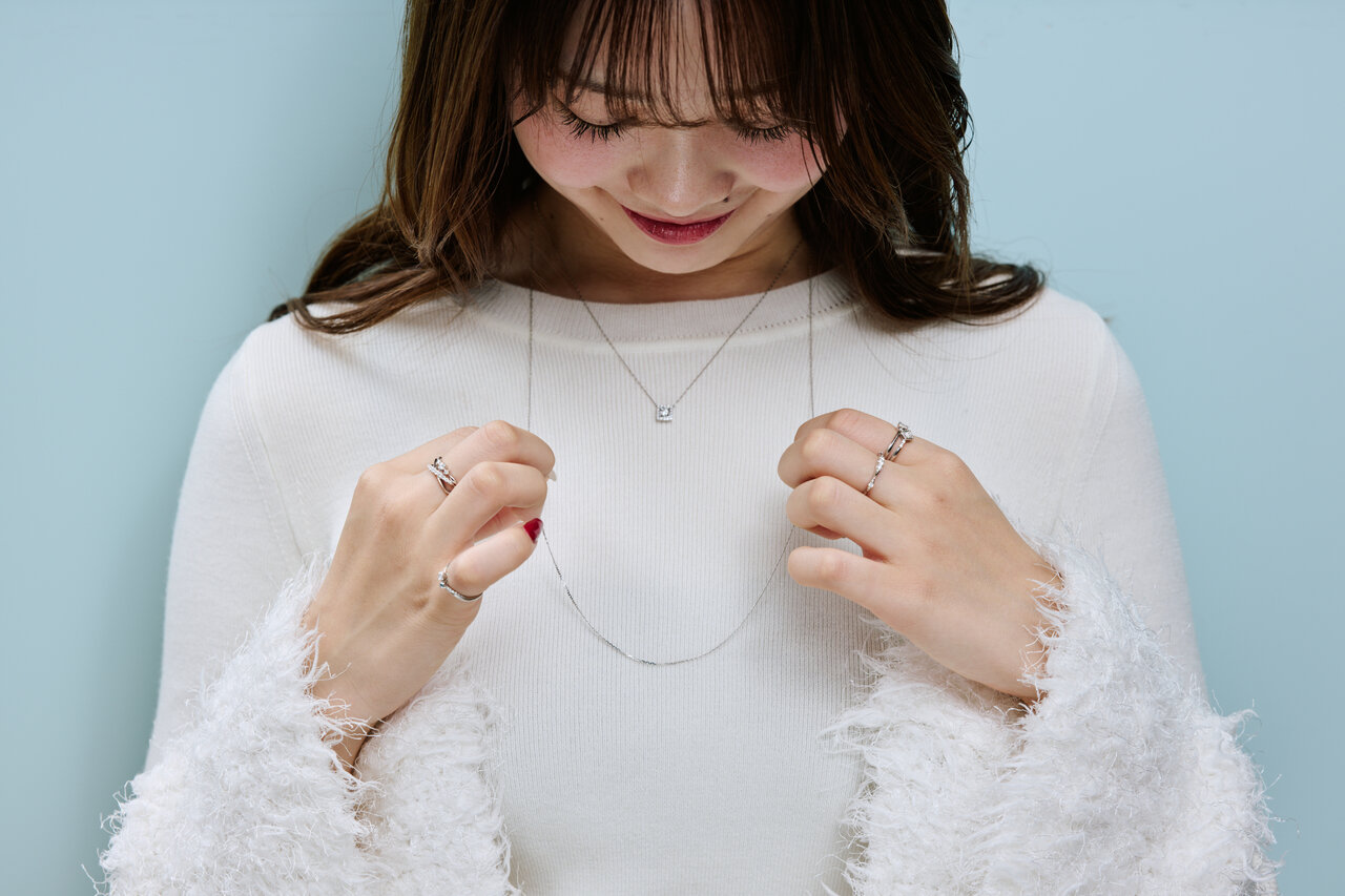 ダイヤモンド×華やかホワイトニット