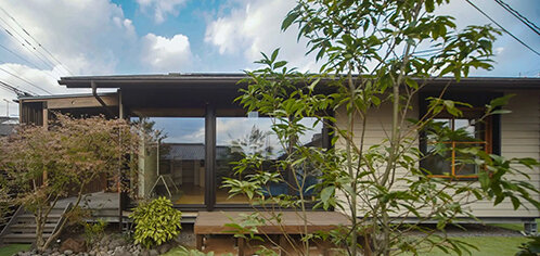 「基礎にコンクリート使わない」環境配慮の規格型住宅／鹿児島県で宿泊モデル／プラスディー設計室