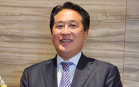 暑中特集　構造転換と事業戦略／情報過多時代にプロの価値を追求／「最後は人と人との繋がり」／湾岸・都心エリアの潮目を注視／“リパーク”次世代展開／三井不動産リアルティ／児玉光博社長に聞く