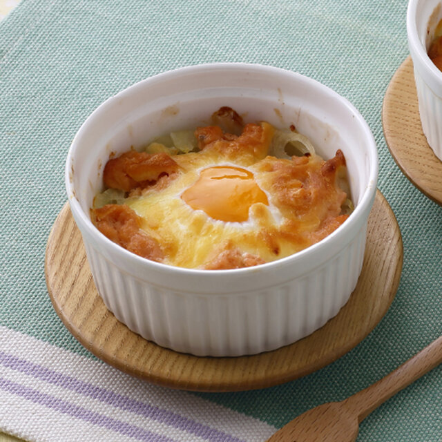 鮭フレークとたまねぎのチーズ焼き