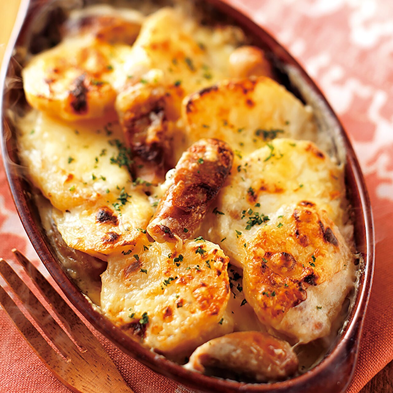 じゃがいもとウインナーのグラタン