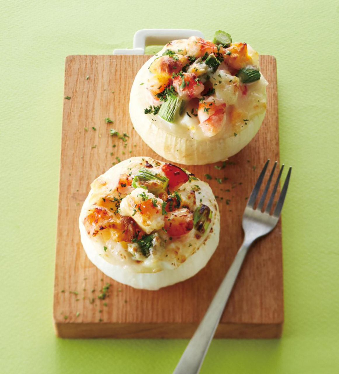 新たまねぎのカップグラタン