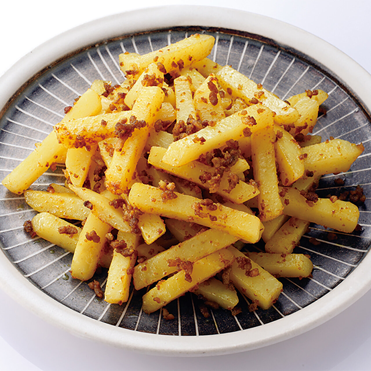 挽き肉とじゃがいものカレー炒め