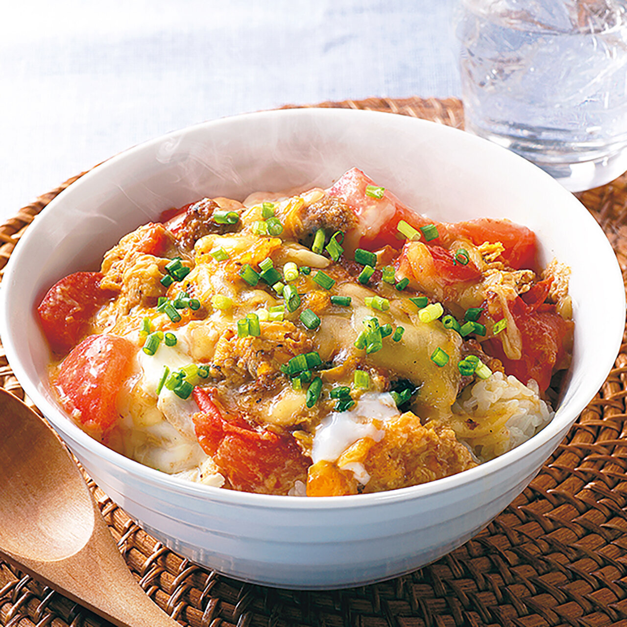 いわしとトマトのたまご丼