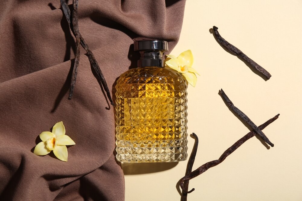 DIOR「ヒプノティックプワゾン オードトワレ」はどんな匂い？似ている