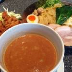 【閉店】伏見区　濃厚なつけ麺とからあげ美味しい「つけ麺　山勝麺三」【ラーメン】