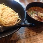 味噌香るつけ麺が絶品！限定麺も見逃せない人気店「吟醸ラーメン久保田」【つけ麺】