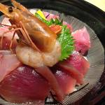 ※閉店　伏見桃山　「天ぷら海鮮　まる福」がオープン！ぷりぷりの海鮮丼がイイ！