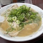 コスパ抜群の至高のラーメン！地元民が通い詰める「大黒ラーメン本店」【伏見桃山】