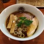 醤油への絶対のこだわり！完成度の高さは京都随一！北大路の「らぁ麺　とうひち」