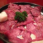 伏見桃山　隠れ家の「焼肉　但馬亭」で絶品焼肉を堪能！【厳選和牛】