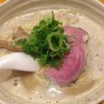 西京極　レアチャーシューが美味しい濃厚でクリーミー「熱烈食堂　ちゃいなや」【ラーメン】
