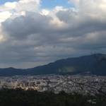 京都の街が一望できる緑に囲まれたフットサルコート「クーバー・フットボールパーク東山」【スポーツ】