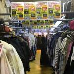 伏見　毎月２０日が半額デー！売るのも買うのもお得な「ザッカバッカー」【リサイクルショップ】