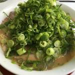 吉祥院　ネギ入れ放題に歓喜！京都を代表するラーメンチェーン「ラーメン横綱　本店」【ラーメン】