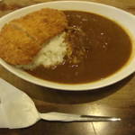 二条城前　お母さんの愛情たっぷりカレーライス☆ 「喫茶チロル」【グルメ】