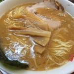 常盤　トロトロチャーシューの豚骨ラーメン「ラーメンてんぐ」一号店