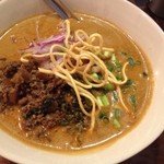 四条大宮　ちょっとマニアックなラーメン・カオソーイ☆タイカレーラーメン店「シャム」【タイ料理】