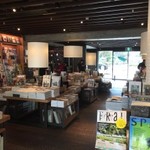 岡崎　京都初出店☆ロームシアター京都内の「蔦屋書店」に行ってきました！【開店】