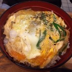 丸太町七本松　忘れられないインパクト「豚ゴリラ 本店」！京都の有名店で食べてきた【とんかつ】