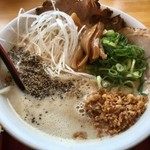 【閉店】西京極　名店直伝の味。広々として居心地のよい「麺 京都 おもてなし」