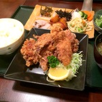 太秦　キネマストリートでおばんざいビュッフェランチ「キネマキッチン」