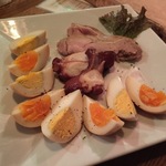 【大丸京都店裏】先見の明あり☆燻製料理とクラフトビールのパイオニア店「和知」【ビアバー】