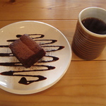 千本二条　「Cafe Phalam｣（パラン）のスペシャルティーコーヒーとスイーツで至福の時間❤